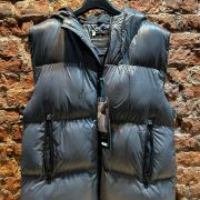 Chaleco gris oscuro – Seventy
