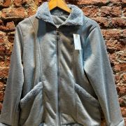 Campera con corderito gris – Mazur